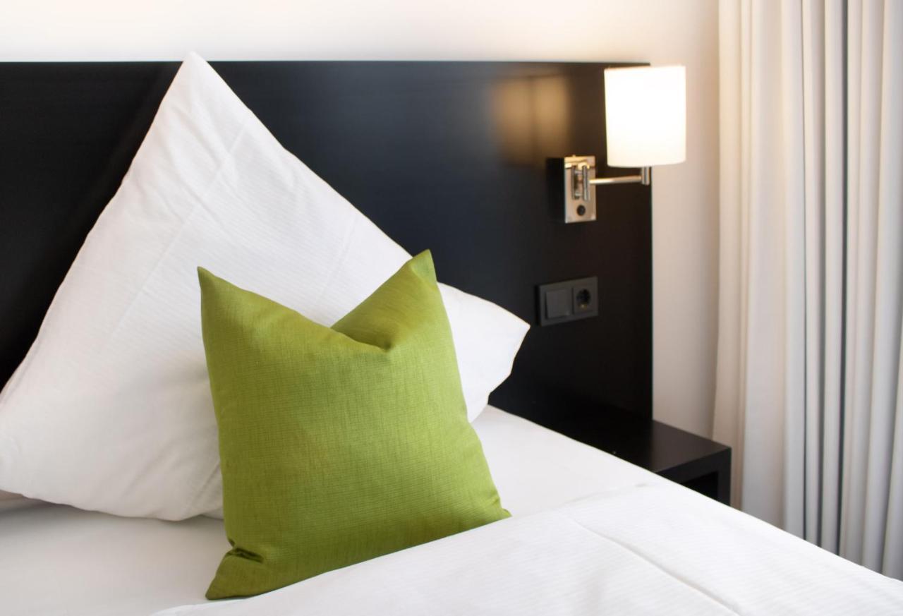 Wis Hotel By Wmm Hotels Weil im Schonbuch Bagian luar foto