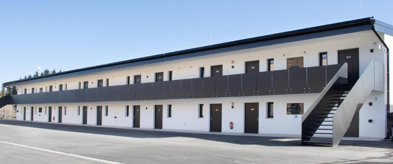 Wis Hotel By Wmm Hotels Weil im Schonbuch Bagian luar foto